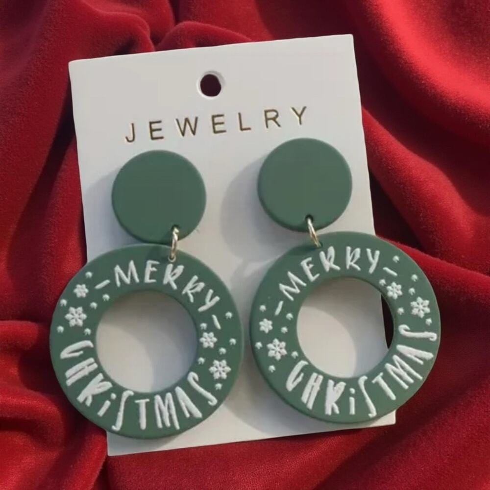 #52 Green Merry Christmas Circle Dangle Earrings